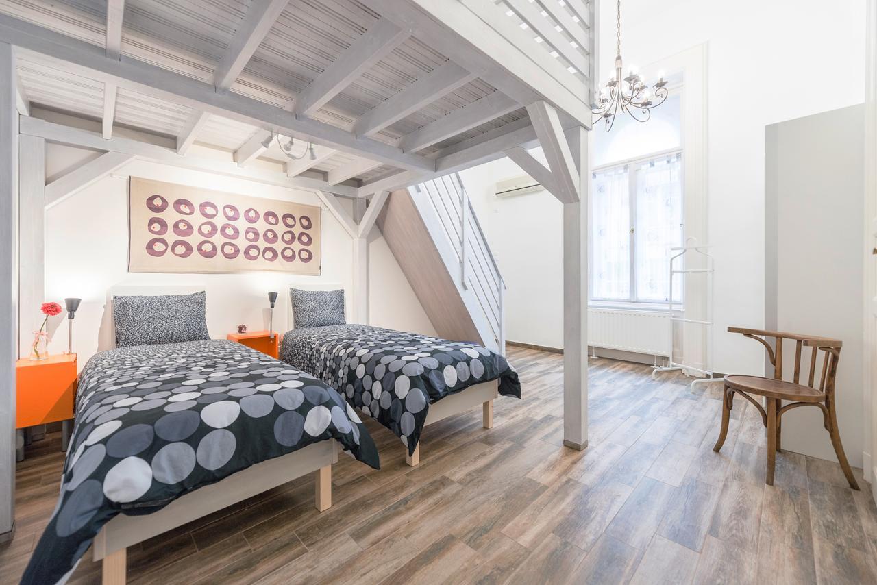 Family And Friends Apartment بودابست المظهر الخارجي الصورة